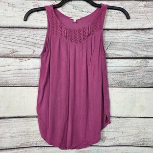 Maurices S Mauve Lace Yoke Sleeveless Rayon Blouse